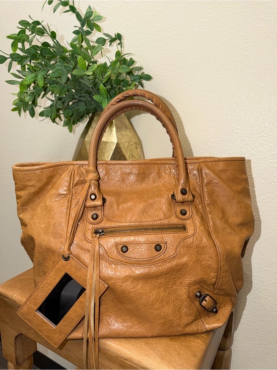 Balenciaga Handbags - BALENCIAGA Tan Leather Sunday Bag